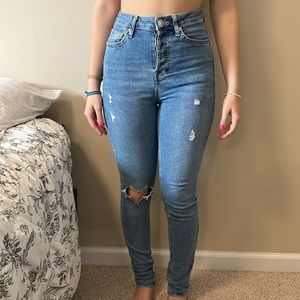 high rise, skinny jeans.